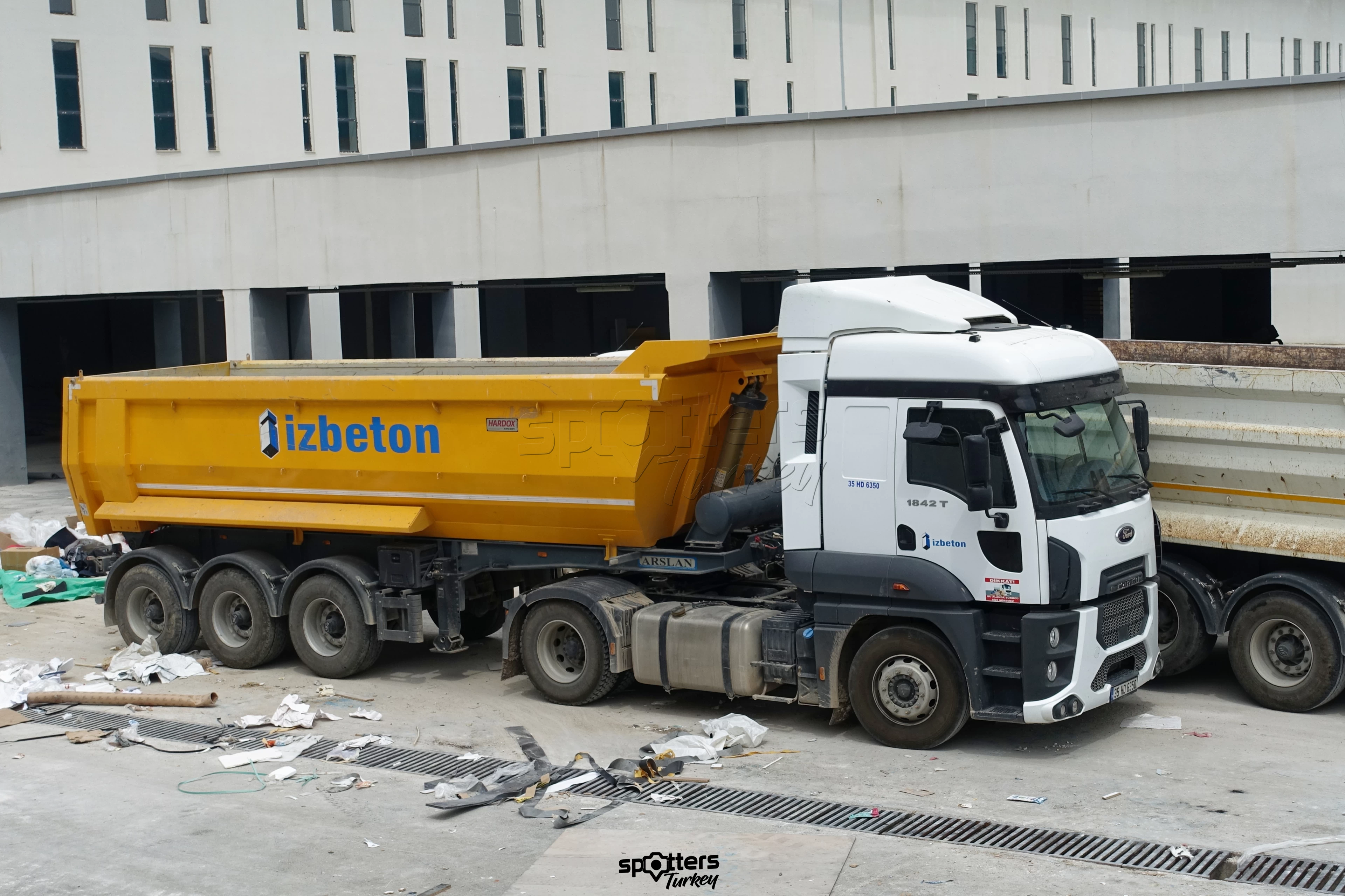 İzbeton | 35 HD 6350 - Ford Cargo 1842 T - Spotters Turkey